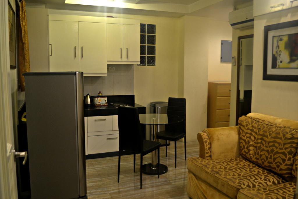 Avalu Residences Makati City Exterior photo