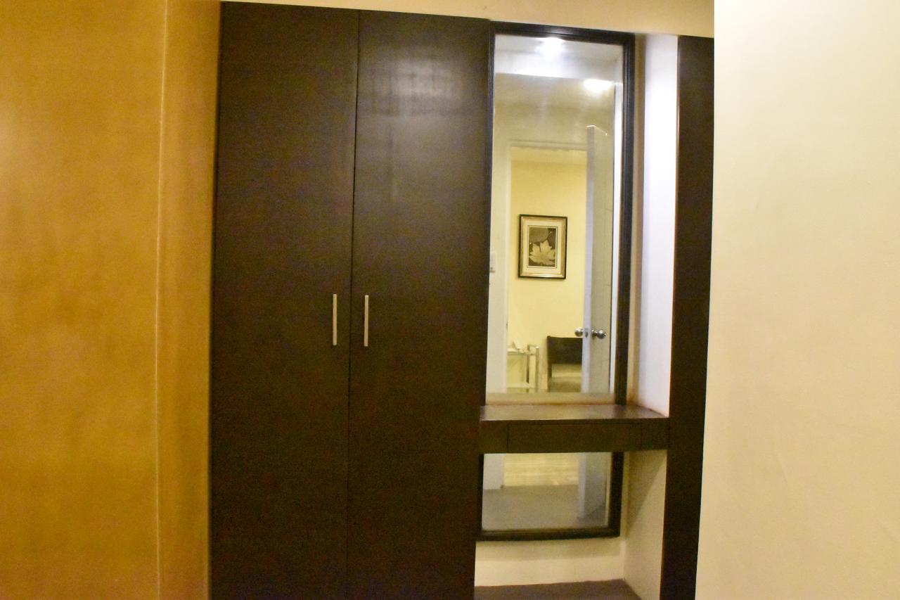 Avalu Residences Makati City Exterior photo