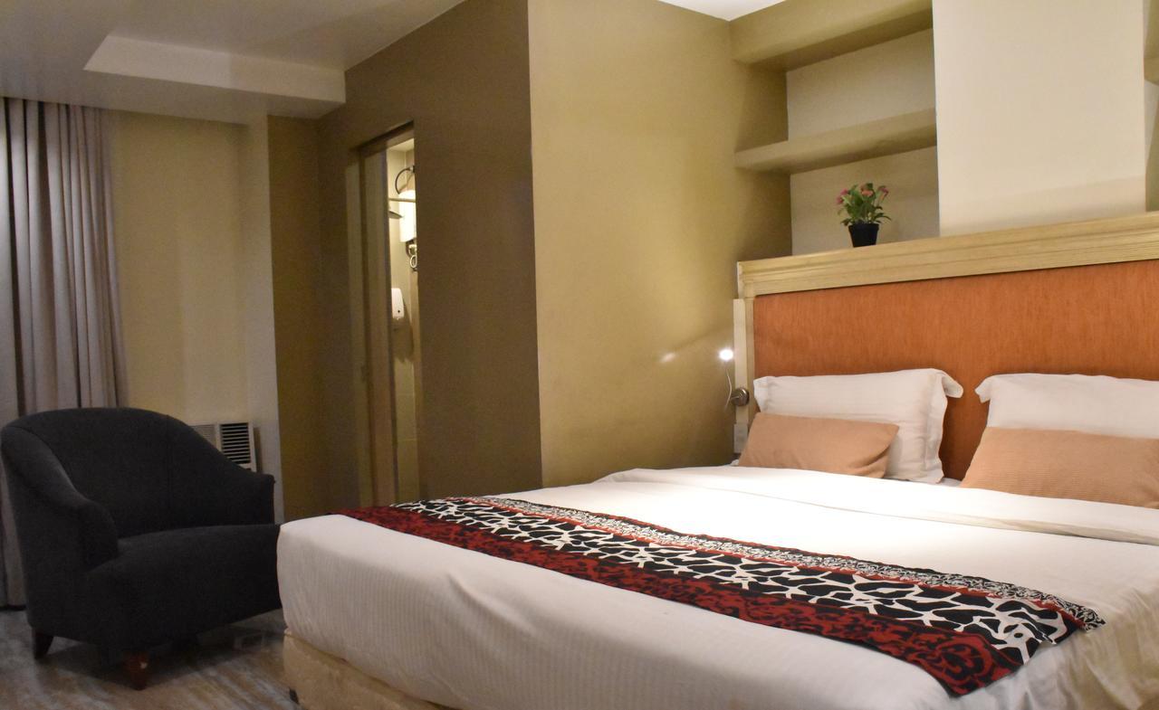 Avalu Residences Makati City Exterior photo