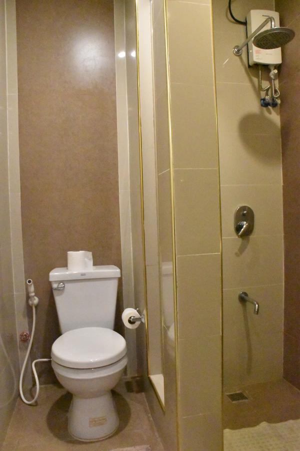 Avalu Residences Makati City Exterior photo